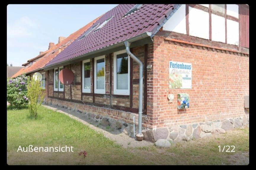 Thumbnail-Reihenendhaus zur Miete in 23948 Grundshagen
