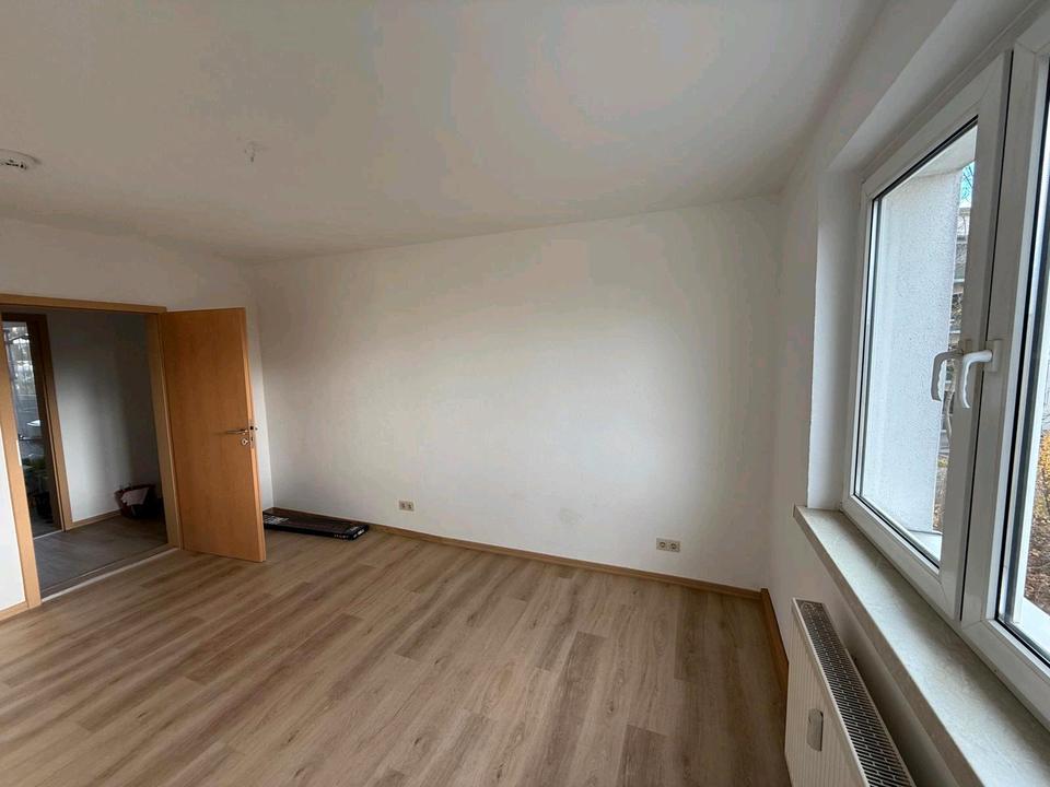 Thumbnail-58 qm 3 Zimmer Wohnung meiningen