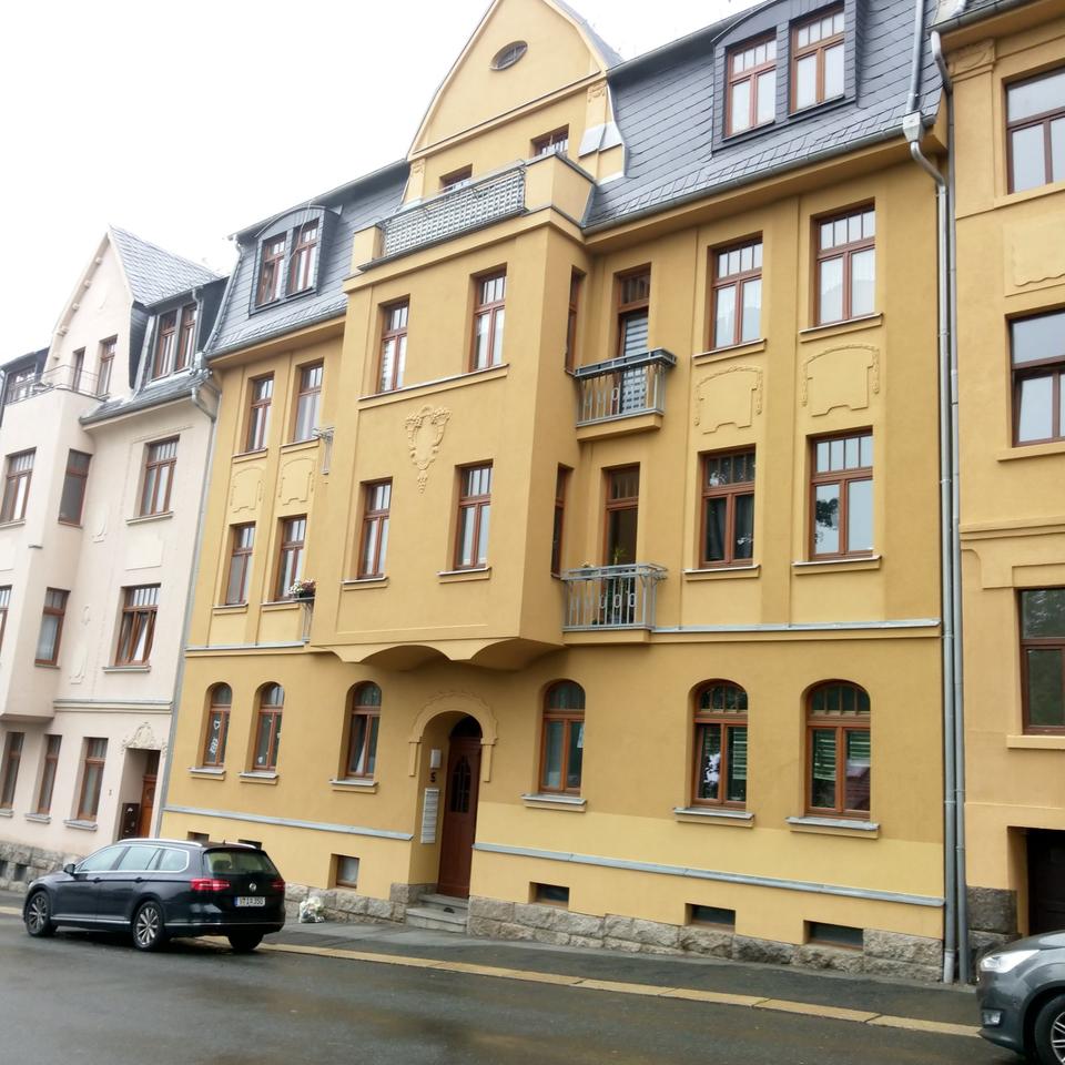 Thumbnail-3-Raum-Wohnung im ruhigen MFH mit Balkon