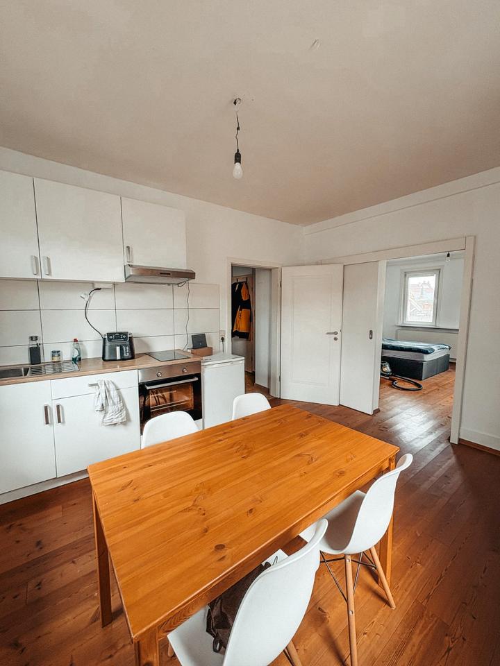 Thumbnail-Charmante 1,5 Zimmer Altbauwohnung mit Terasse und Gartenteilnutz