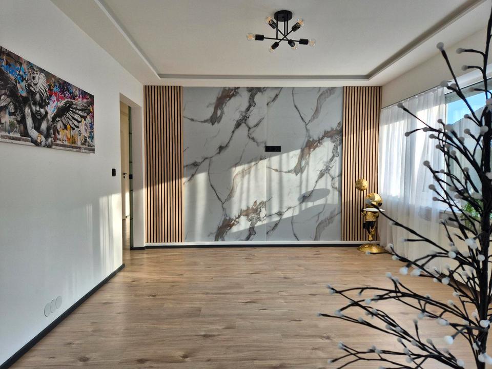 Thumbnail-Neu renoviertes Bungalow zu verkaufen