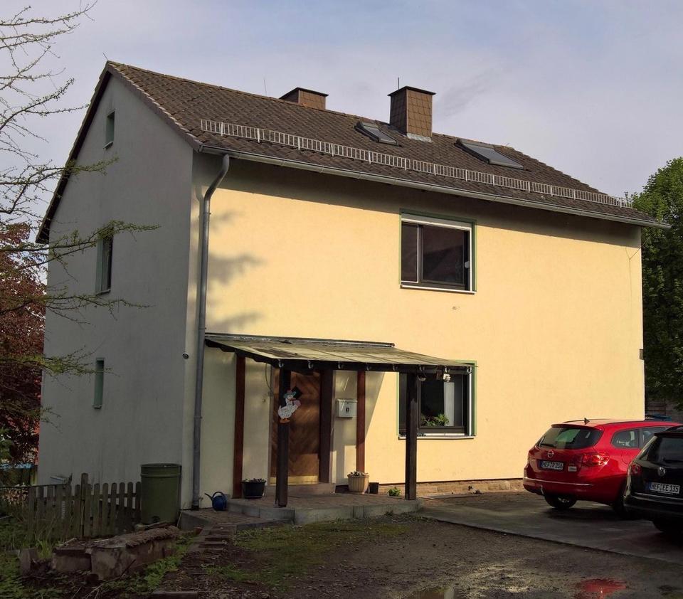 Thumbnail-Einfamilienhaus mit Potenzial und viel Platz im Garten