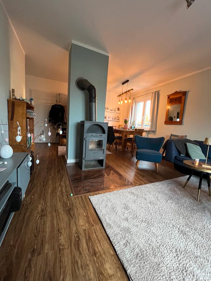 Thumbnail-Helle 3 Zimmerwohnung mit Garten