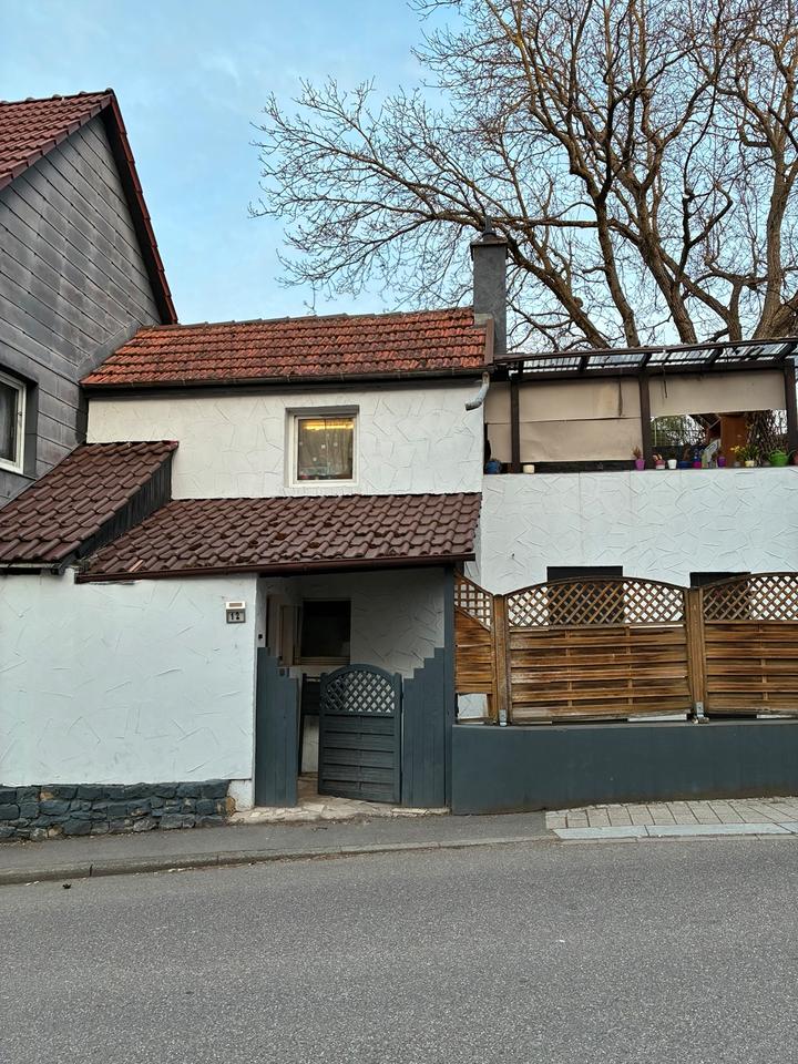 Thumbnail-Vermietete 1-2 Familienhaus