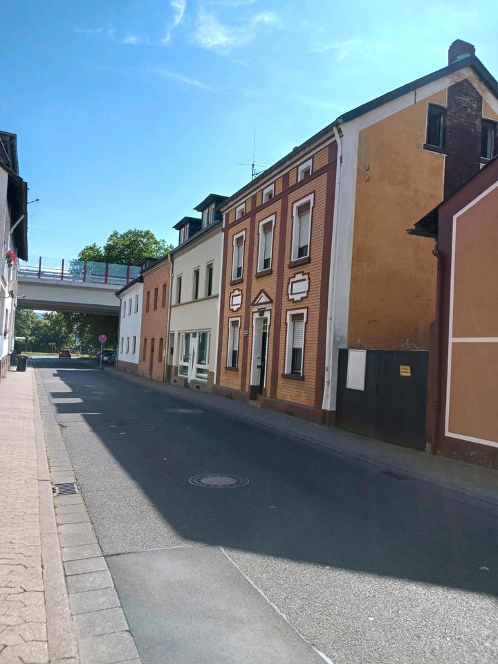 Thumbnail-Provisionsfrei Haus mit 630m2 Grundstück 6 Stellplätze