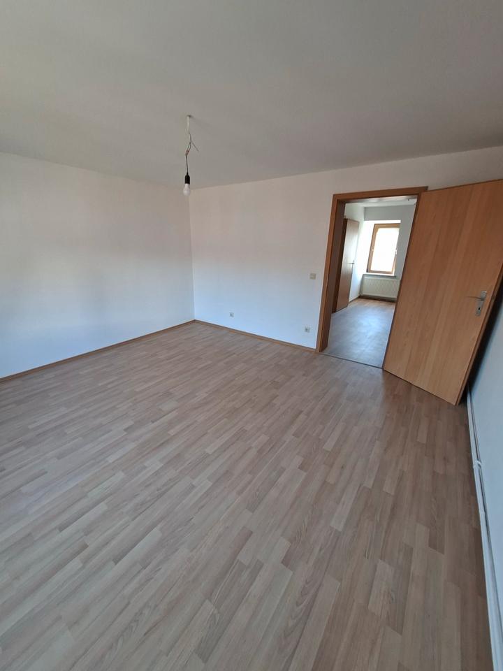 Thumbnail-06406 Bernburg! Frisch sanierte 2Zimmer Whg zu vermieten