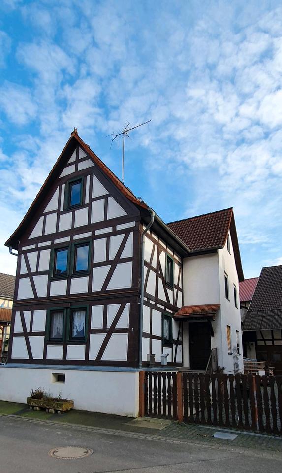 Thumbnail-Große 4 ZW in Hofreite in Nidda-Whsn.