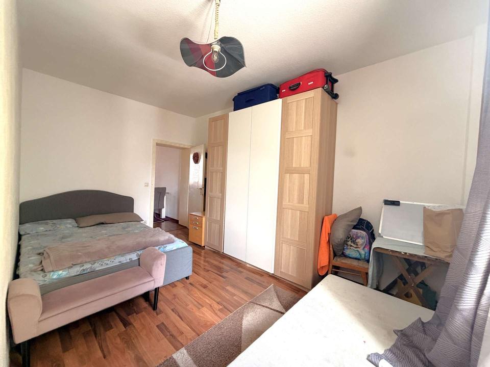 Thumbnail-Helle 45-m²-Wohnung mit Einbauküche in Düsseldorf-Friedrichstadt