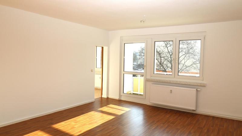 Thumbnail-Geräumige 3-Zimmmer-Wohnung mit Balkon