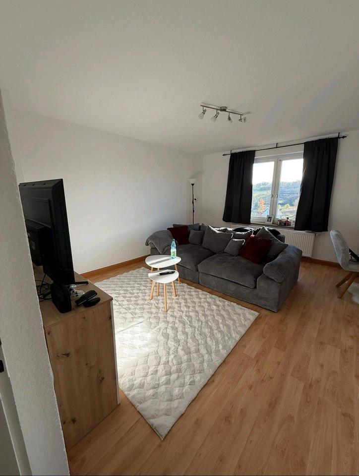 Thumbnail-Biete eine 2-Raum Wohnung an mit große Küche