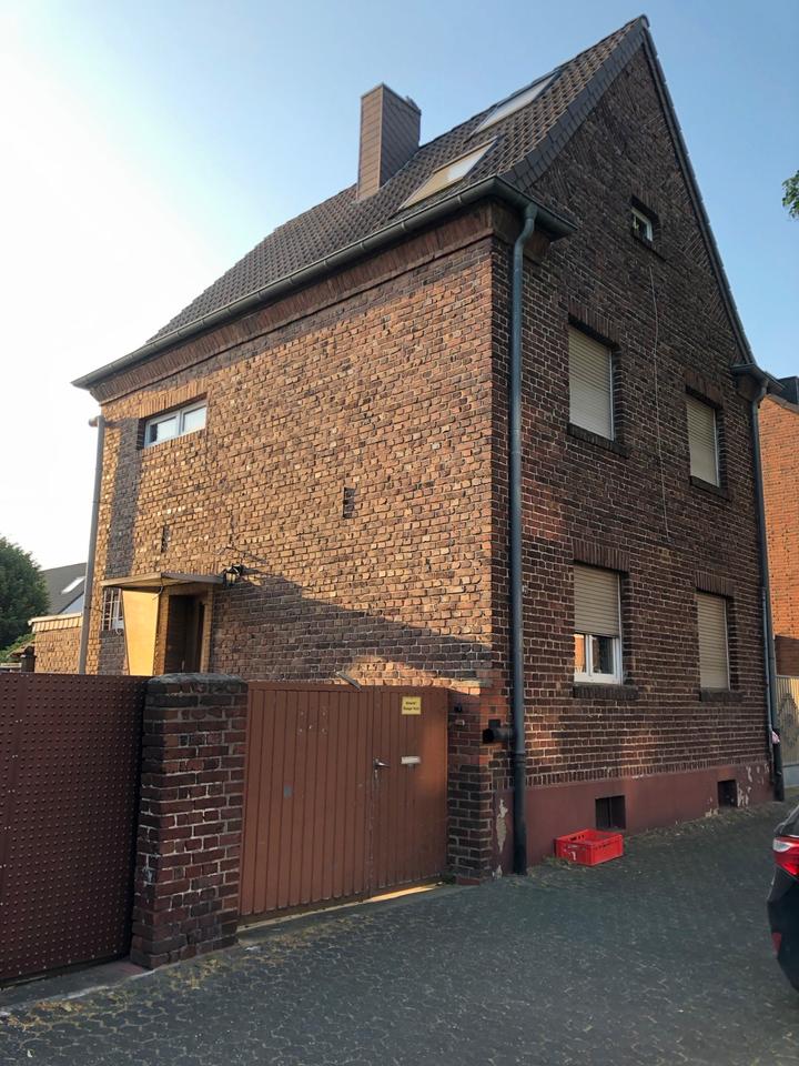 Thumbnail-Freistehendes Einfamilienhaus in Kerpen zu verkaufen