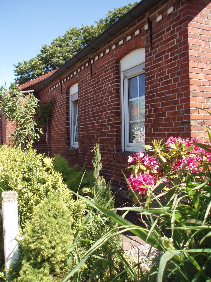 Thumbnail-2 Zimmer möbliert Maisonette Garten Riepe Nähe Emden Aurich