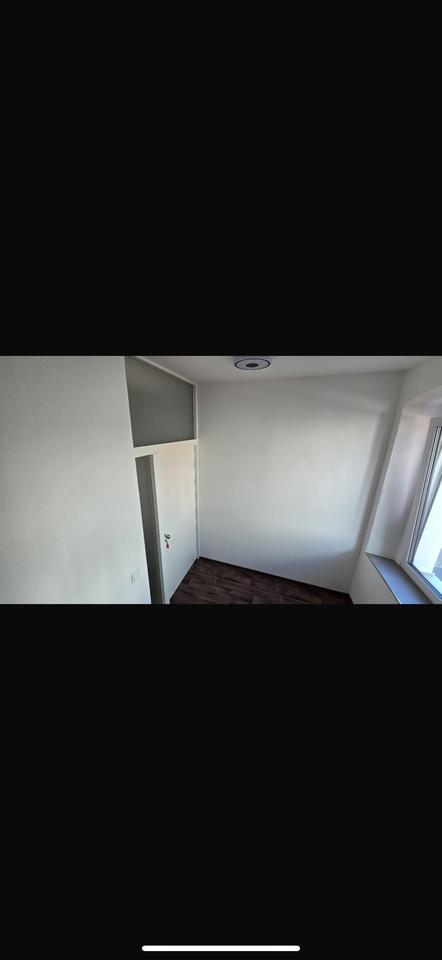 Thumbnail-5-Zimmer-Wohnung mit Einbauküche