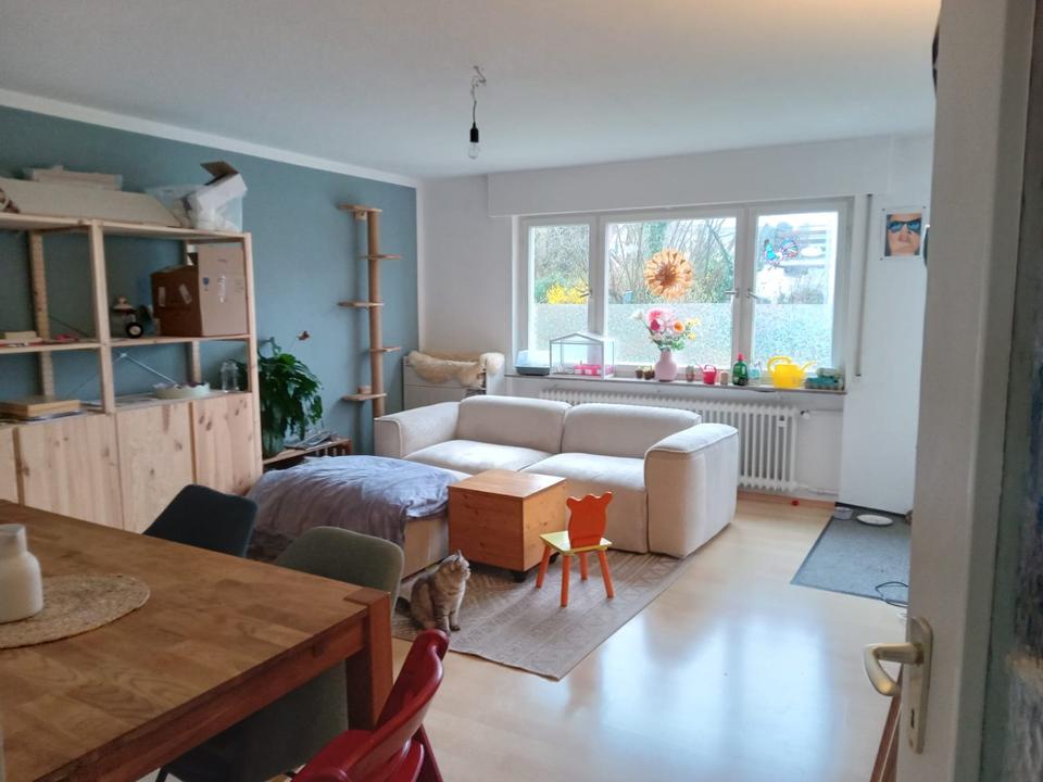 Thumbnail-Helle 3-Zimmer-Whg. m. Ballkon, Stellplatz in Stuttgart-Vaihingen