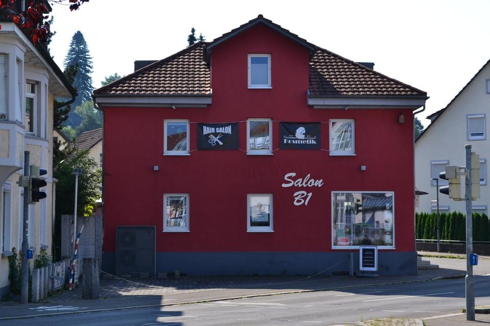 Thumbnail-Stuhlmiete Platzmiete Friseur im Salon B1