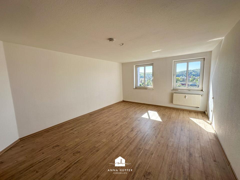 Thumbnail-Helle 3-Raum-Wohnung im Zentrum