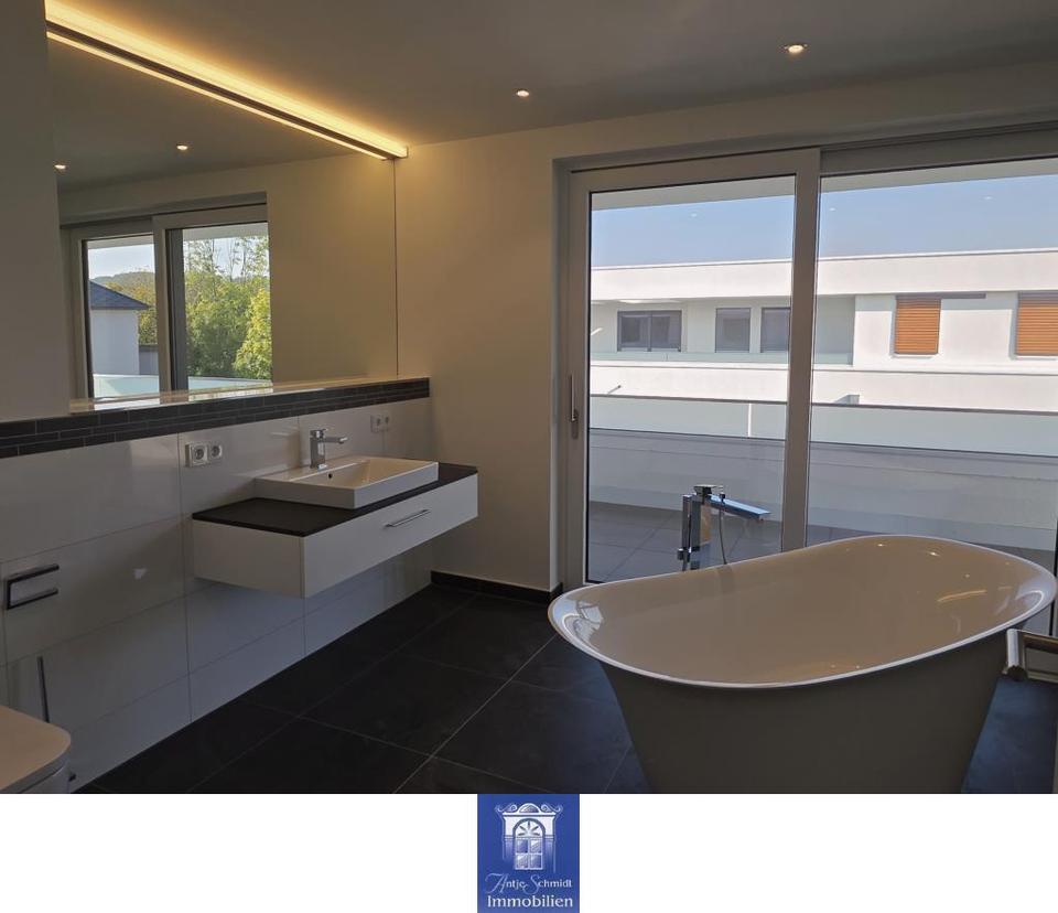 Thumbnail-Dachtraum - Ruhig und grün! Große Terrasse, modernes Bad mit freistehender Wanne!