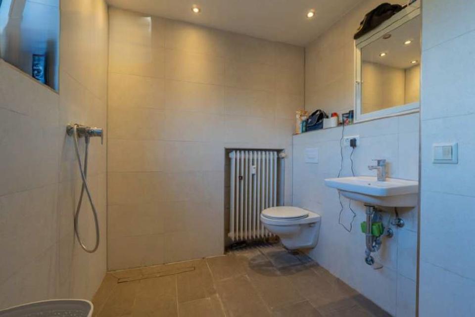 Thumbnail-EG 3ZBK + Esszimmer + Garage + Garten 01.02.26 zu vermieten