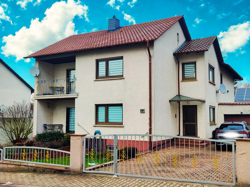 Thumbnail-Einfamilienhaus Haus mit Garten Grundstück in Biedesheim