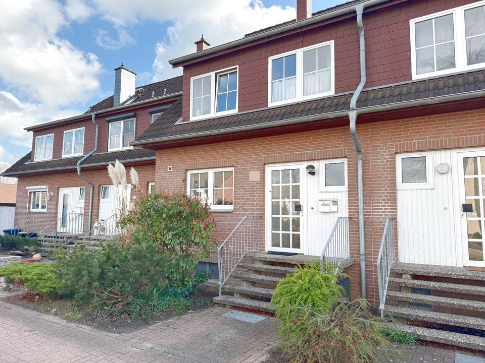 Thumbnail-Modernes Reihenhaus mit viel Raum & schöner Terrasse in Seelze