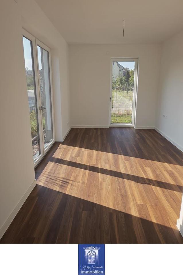 Thumbnail-Ihr neuer Wohntraum im attraktiven Neubau, große Terrasse, ruhige Lage mit viel Grün!