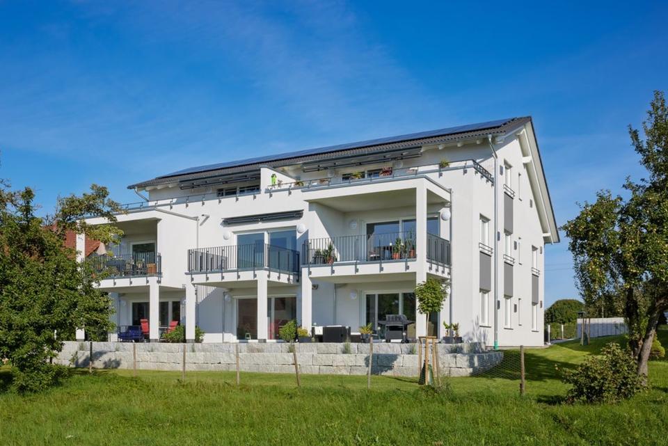 Thumbnail-4,5 Zimmer EG Wohnung in Oberndorf-Beffendorf