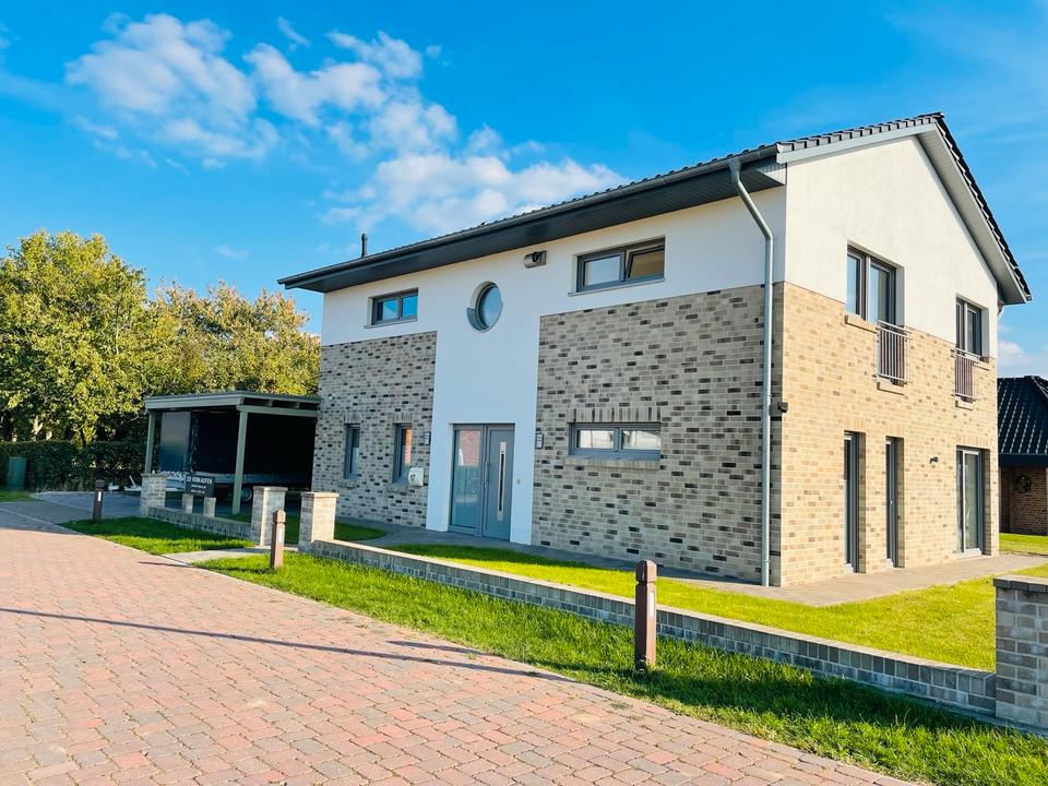 Thumbnail-Modernes EFH in Blender