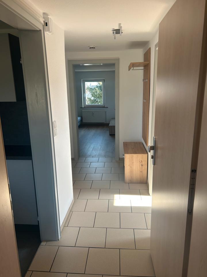 Thumbnail-Schöne 3-Zimmer-Dachgeschosswohnung mit Blick ins Grüne