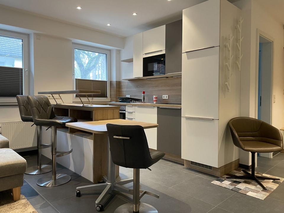 Thumbnail-Geschmackvolle, neuwertige 1-Raum-EG-Wohnung möbliert