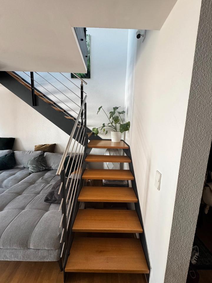 Thumbnail-1a Poppelsdorf 2Z 2.OG tolle Maisonette junges Paar o. Einzelpers