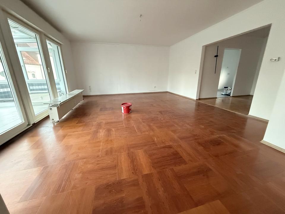 Thumbnail-Erdgeschosswohnung mit Wintergarten & eigenem Garten