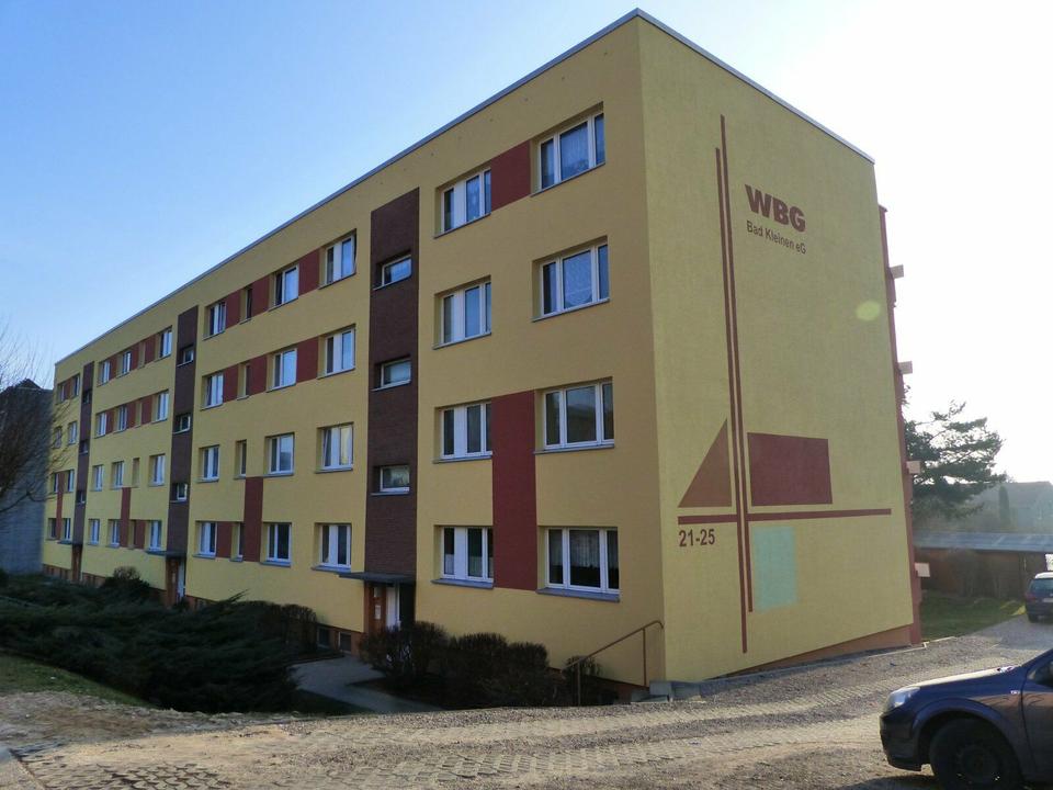 Thumbnail-Sanierte 4-Raum-Wohnung im 2. OG