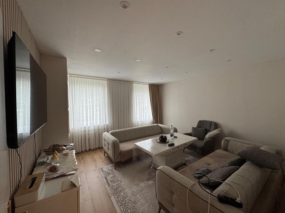 Thumbnail-Kernsanierte 69 m² Wohnung zu verkaufen OHNE MARKLER