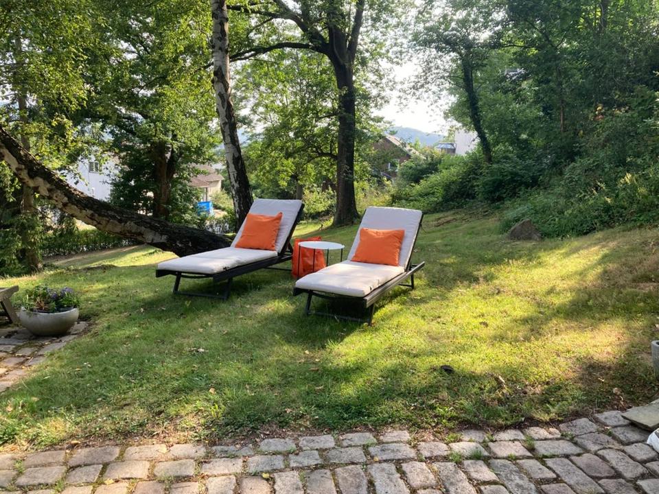 Thumbnail-Schöne möblierte Wohnung mit 40 qm, großer Garten, eig. Terrasse