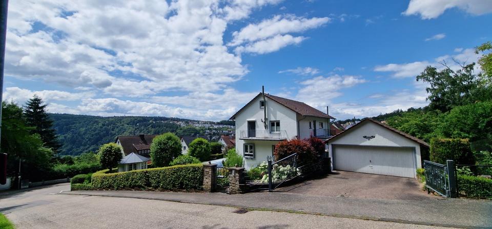 Thumbnail-Mehrfamilienhaus mit separater ELW