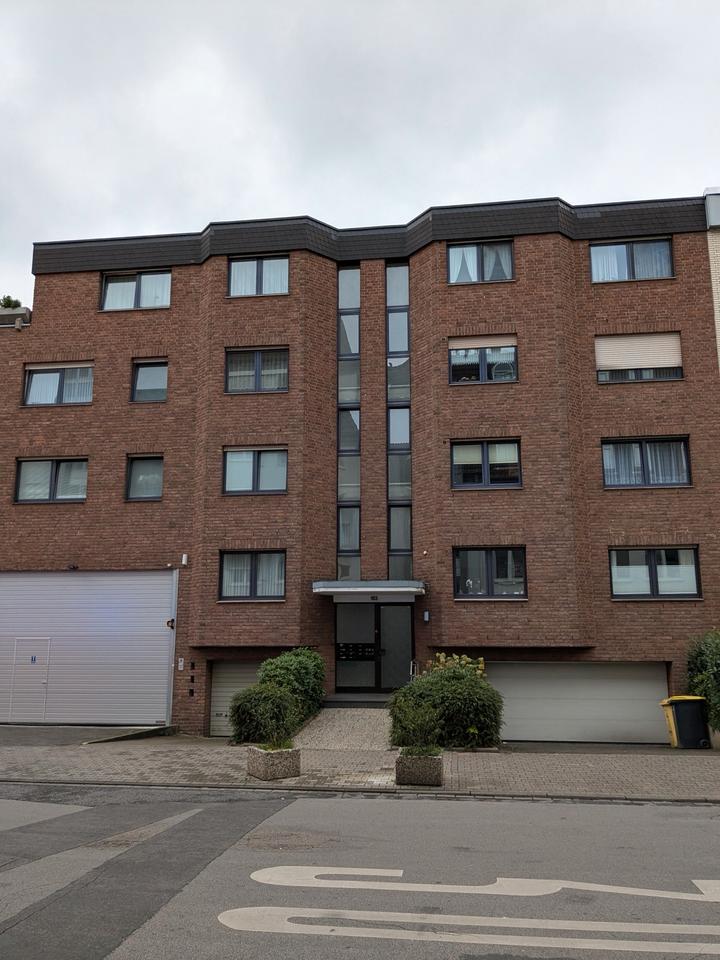 Thumbnail-Helle 3-Zimmer-Wohnung mit Aufzug und Balkon