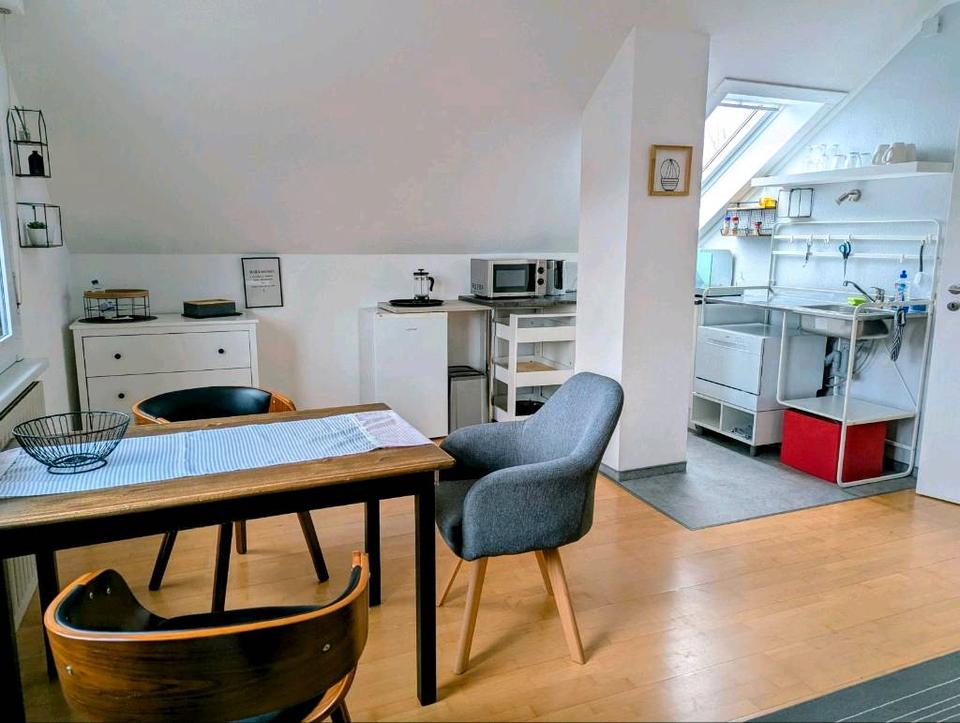 Thumbnail-möblierte Übergangs Ferien Wohnung mit Balkon , 55 qm