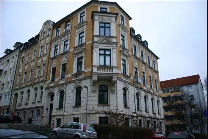 Thumbnail-Schöne helle 3-Zimmer Dachgeschosswohnung in Plauen zu vermieten