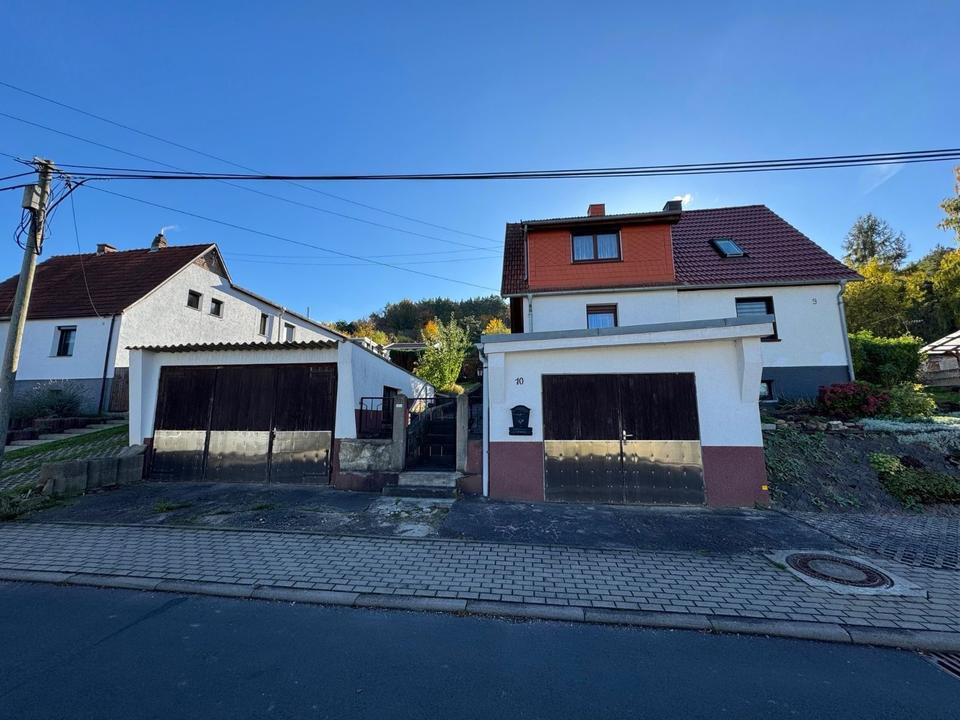Thumbnail-Doppelhaushälfte mit riesigem Grundstück