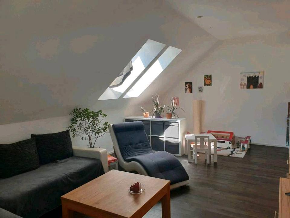 Thumbnail-3-Zimmer-Oberwohnung mit Carport in Augustfehn zu vermieten 70 m²