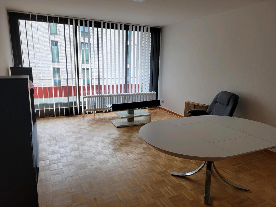 Thumbnail-2ZKB mit Einbauküche im Villenviertel