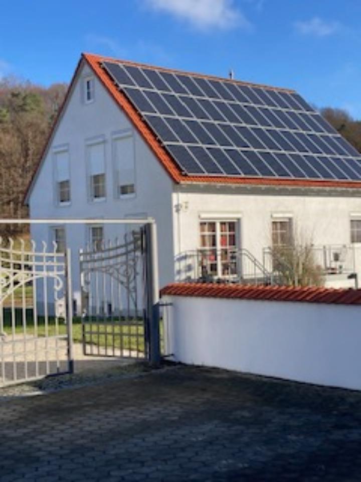 Thumbnail-2- Familienhaus in Unterschleichach