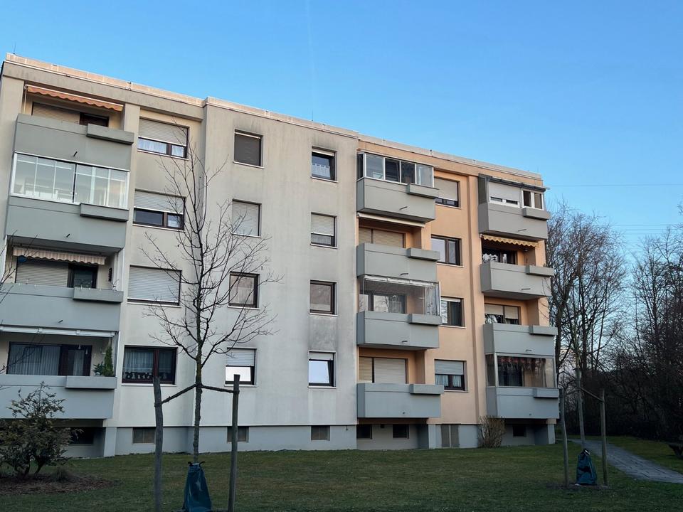 Thumbnail-Zum Verkauf: sonnige 3-Zimmer-Wohnung in Ergolding