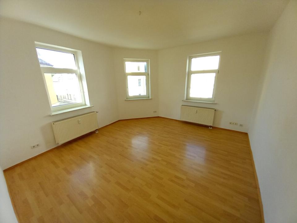 Thumbnail-frisch renovierte 3-Zimmer Wohnung im 1. OG in der Grundstraße, Werdau