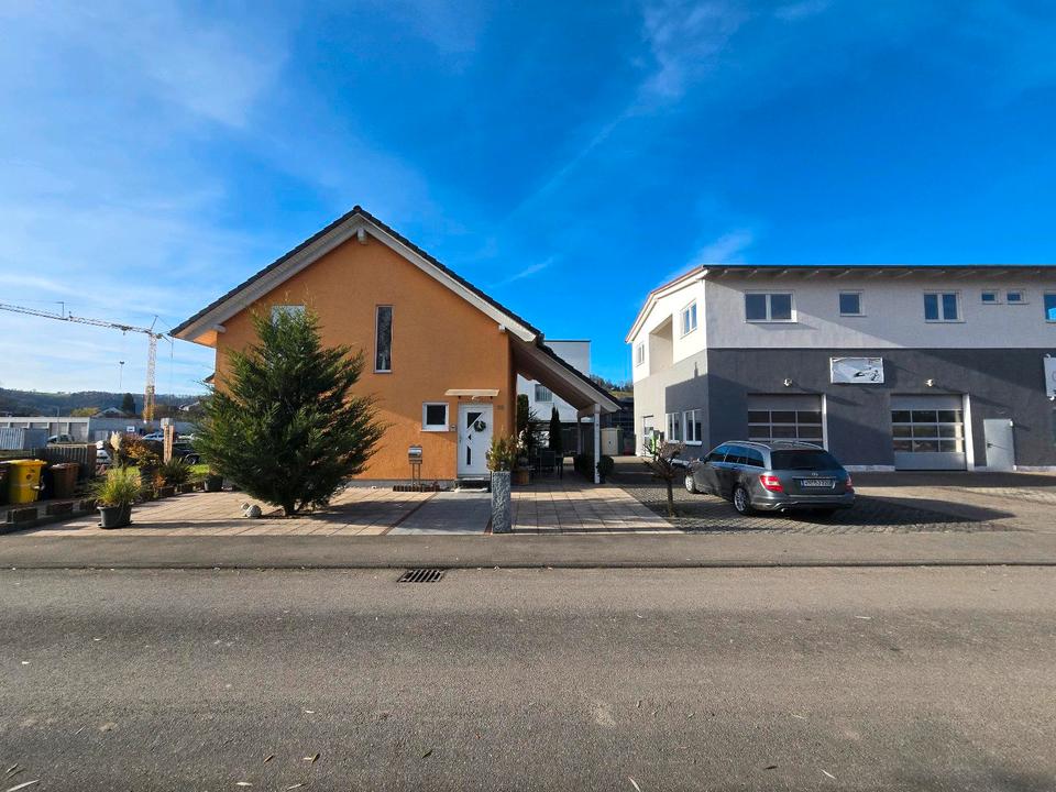 Thumbnail-Gewerbeobjekt mit freistehendem Einfamilienhaus in Rudersberg