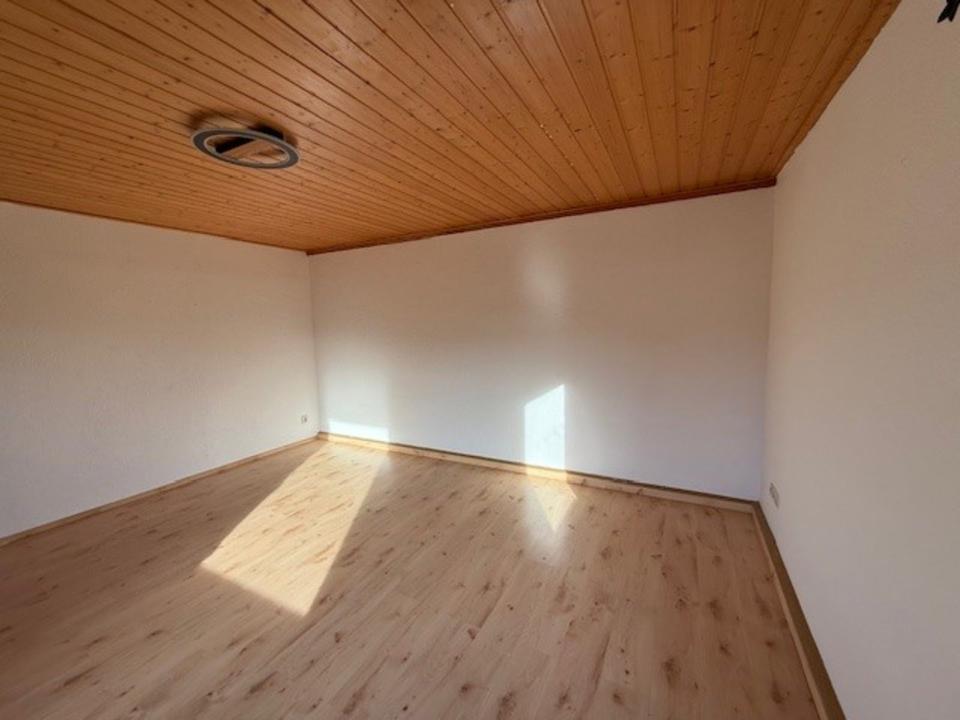 Thumbnail-2 Raumwohnung in Bernburg, Kustrenaer Straße