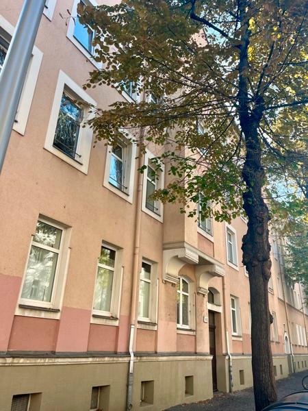 Thumbnail-Jetzt einziehen - Balkon - Laminat - Wannenbad