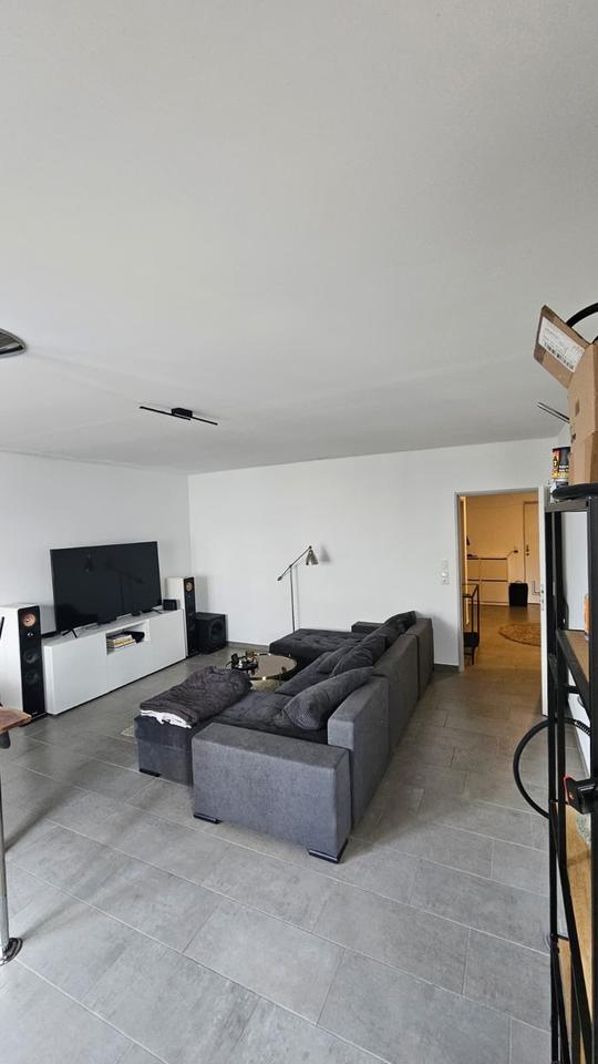 Thumbnail-Schöne Helle 3 Zimmerwohnung mit Balkon in Gießen Stadtmitte