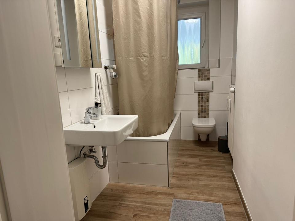 Thumbnail-E-Rüttenscheid, 91QM, 2-3 Zimmer+Küche+2 Balkone