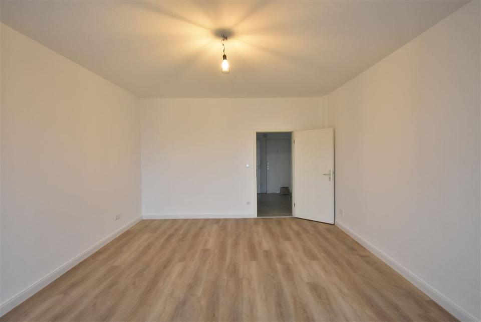 Thumbnail-Zentrale Lage! Apartment mit Balkon & Wintergarten zu vermieten